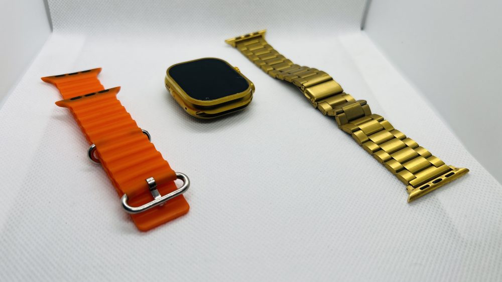 King Ultra 49MM Golden Smart Watch - Image 4